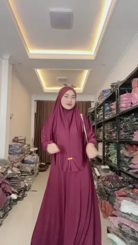 Warna burgundy nih mewah banget💕😊#abayasethijabjerseypremium #abayajersey 