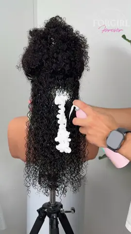 How to keep curls well 😎😎😍😍 #tiktokshop #tiktoktopwigs #gluelesswig #curlyhair #fallfashion #fall #falldealsforyou #tiktokmademebuyit #tiktokviral #wigtok #wigtutorial #humanhair #fypシ 