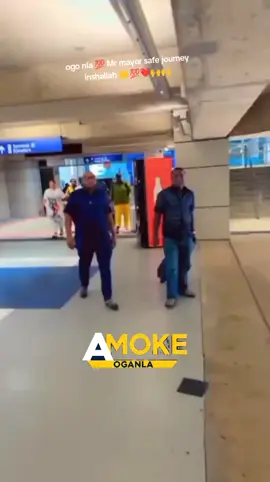 alhamdulillhi rohbilihalamin 🙏 my daddy Mr mayor 💯 safe journey inshallah 🤲💯💯💯💯❤️💯❤️🙌🙌🙌@Wasiu Alabi1 @Ghaniyah_P❤️🥰 💵 @OGANLA SQUAD ON TIKTOK✌️ 