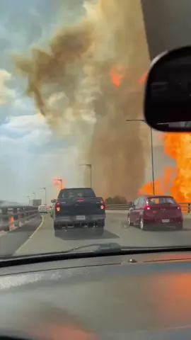 🔥| Tragedia en la CDMX: explosión de pipa en el Puente de la Concordia deja saldo mortal. 🚨👇#viral #almomento #fyp 