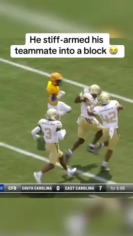Turned his teammate into a lead blocker 🤣 #throwback #funny #football #cfb 