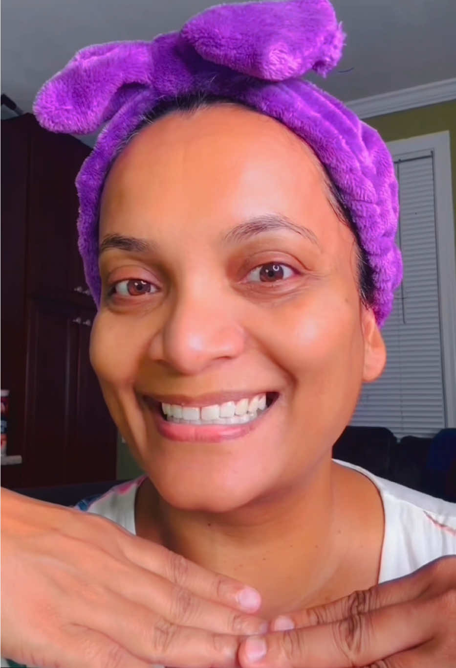 Let’s age gracefully together #skincareroutine #skincaretips #glassskin #koreanskincareproducts 