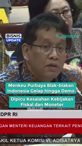 Di hari pertamanya rapat dengan Komisi XI DPR RI, Rabu (10/9), Menteri Keuangan Purbaya Yudhi Sadewa blak-blakan kondisi ekonomi Indonesia. Menurutnya tagline IndonesiaGelap hingga aksi demo belum lama ini dipicu oleh masalah salah urus kebijakan fiskal dan moneter yang berkepanjangan di dalam negeri. Dia sudah minta izin ke Presiden Prabowo untuk membenahi ini, salah satunya dengan mengucurkan dana segar yang mengendap di Bank Indonesia senilai Rp 200 triliun ke perbankan agar ekonomi kembali bangkit. 📸: Dok. YouTube TVR Parlemen. Follow WhatsApp Channel kumparan untuk dapat Informasi terpercaya dikirim langsung ke WhatsApp kamu. Ketik kum.pr/WAchannel di browser kamu sekarang, agar bisa share informasi tanpa ragu.  #bisnisupdate #update #bisnis #vidol #menkeu #ekonomi #menteriekonomi #purbaya #info #infoterkini #berita #beritaterkini #bicarafaktalewatberita #kumparan 