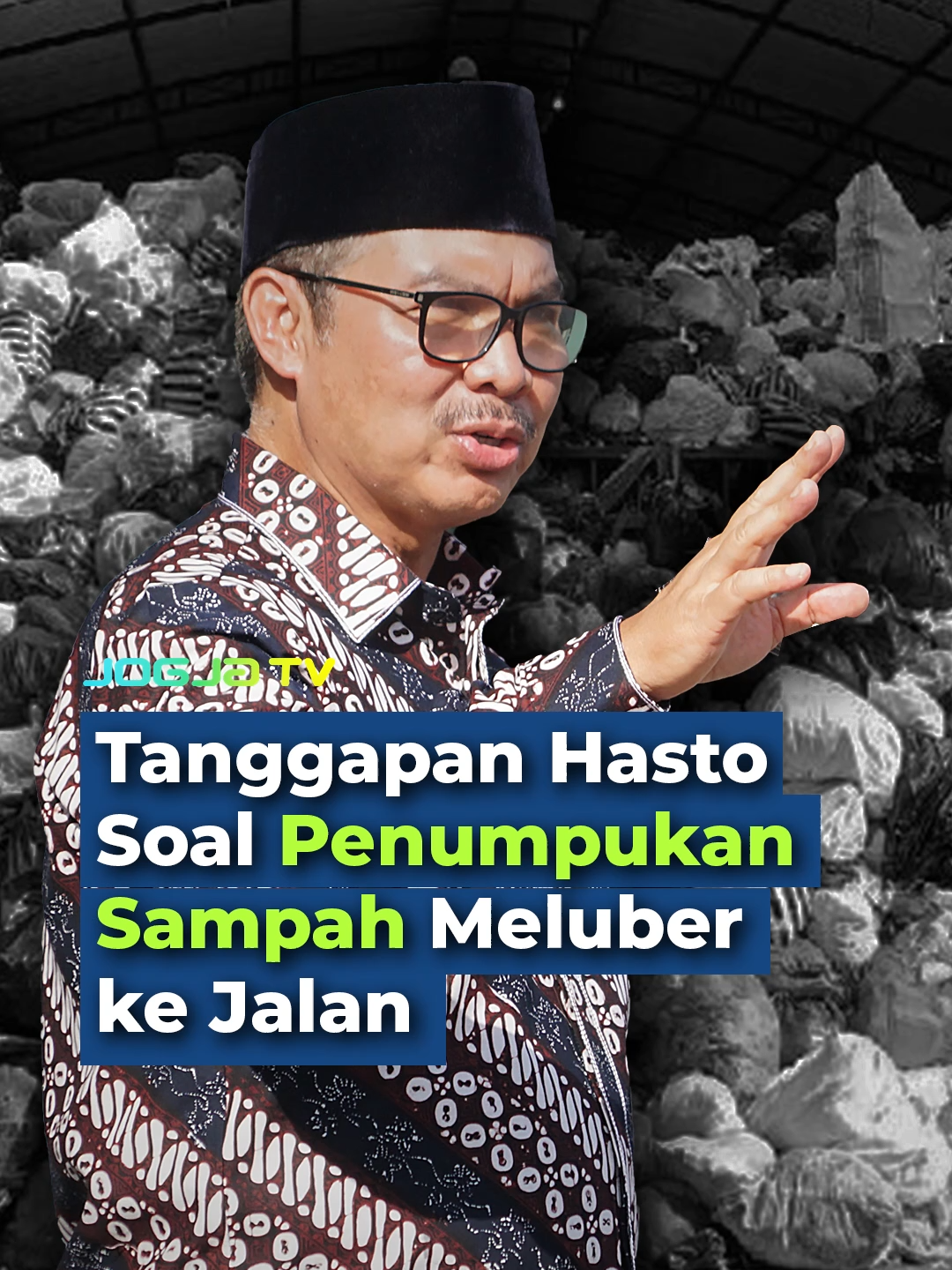 Penumpukan sampah di sejumlah depo Kota Yogyakarta kian mengkhawatirkan. Sampah bahkan telah meluber ke badan jalan di beberapa titik. Wali Kota Yogyakarta, Hasto Wardoyo, menyebut kondisi ini merupakan dampak dari pengurangan drastis kuota pembuangan sampah ke Tempat Pengolahan Sampah Terpadu (TPST) Piyungan. - Dalam keterangannya, Hasto menjelaskan bahwa sebelumnya Kota Yogyakarta mendapat kuota pembuangan sampah sebesar 23 ribu ton per bulan. Namun kini, kuota tersebut dikurangi secara signifikan menjadi hanya 2.400 ton per bulan. - Menghadapi keterbatasan ini, Pemerintah Kota Yogyakarta kembali mengajak masyarakat untuk ikut berperan aktif dalam pengelolaan sampah rumah tangga melalui gerakan Mas JoS (Masyarakat Jogja Olah Sampah). Gerakan ini merupakan upaya mendorong warga mengelola sampah secara mandiri, khususnya sampah organik. - Pemkot Yogyakarta menilai keterlibatan aktif masyarakat menjadi kunci untuk mengurangi beban depo dan mengatasi krisis pengelolaan sampah akibat keterbatasan kapasitas TPST Piyungan. Untuk mendukung gerakan ini, berbagai pelatihan pengolahan sampah rumah tangga terus digencarkan di tingkat kelurahan dan kampung, serta penyediaan fasilitas komposter dan biopori bagi warga. #jogjatv #seputarjogja #jogjadaruratsampah