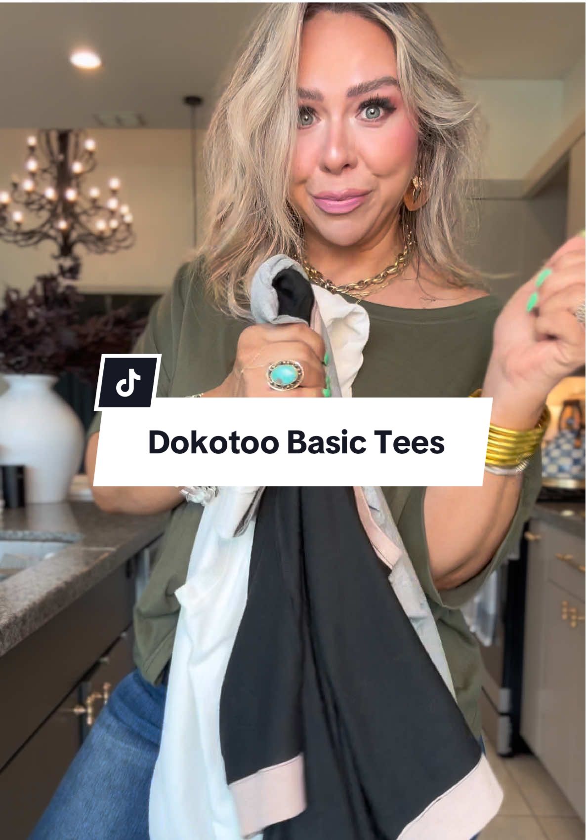 Replying to @M E L L I E ♛ my most favorite Basic not so Basic Tees✨ #basictees #basictee #basicteestyling #midsizestyle #fashiontiktok @dokotoo.official @DOKOTOO-US 