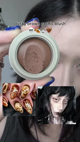 💀☕️ 𝕭𝖗𝖔𝖜𝖓 𝕲𝖔𝖙𝖍 𝕭𝖑𝖚𝖘𝖍 🍂⛪️ #makeuplover #makeup #gothmakeup #grungemakeup #blush #motd #makeupoftheday #autumncolours #bellabeautebar #eyeshadowlooks #bohochic