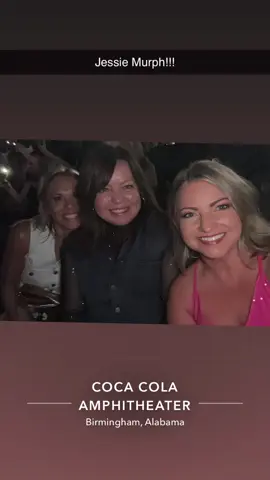 Come relive an awesome night with me! And yes I love to sing and dance so I apologize in advance for the video quality🤪 @J E S S I E  M U R P H thank you for coming back to Bama, you were amazing! We love you! #jessiemurph #concertvibes #girlsnight 