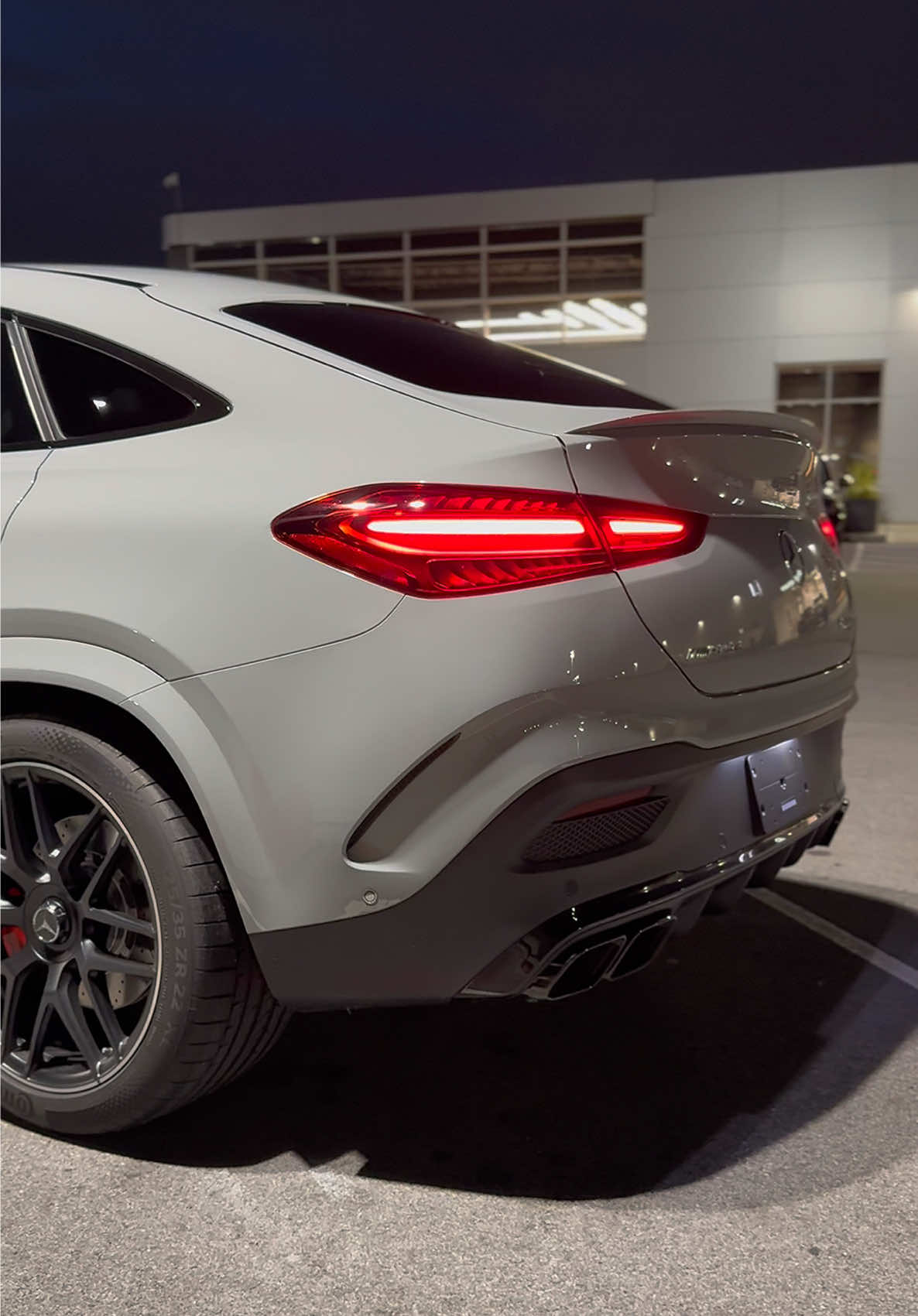 2026 AMG GLE 63s Coupe - Alpine Grey - 22” Forged AMG Black Wheels  - AMG Carbon Fibre/Alcantara Steering Wheel #mercedes #mercedesgle #glecoupe #gle63s #amg63 