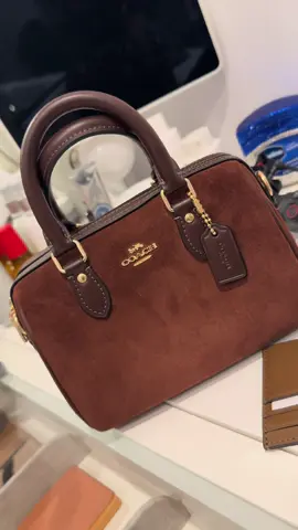 Coach Rowan Mini in suede #coach #coachfall25 #fyp #coachrowan #coachny @Coach 