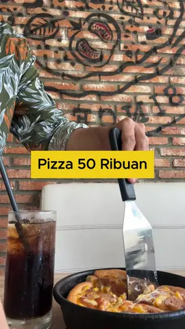 Pizza 50 RIbuan @Pizza Hut Indonesia  #promoseruweekend #nexent #nexpizzahut #promopizzahut #pizzahut