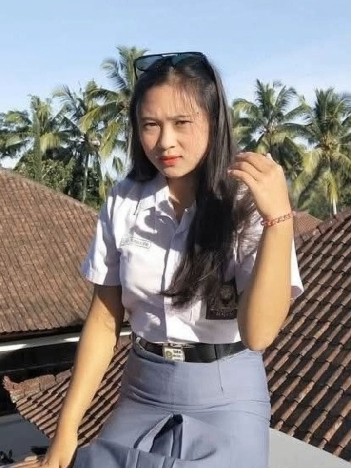 aduhh malu di videoin kamu #viralllllll #cantik #fyp #masukberanda #trend