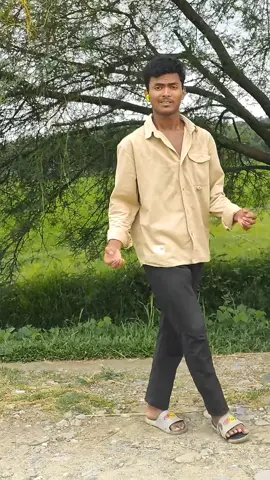 Kahi dena i love u😂😁😂 #creatorsearchinsights #foryou #viralvideo #tiktok #tharusong 