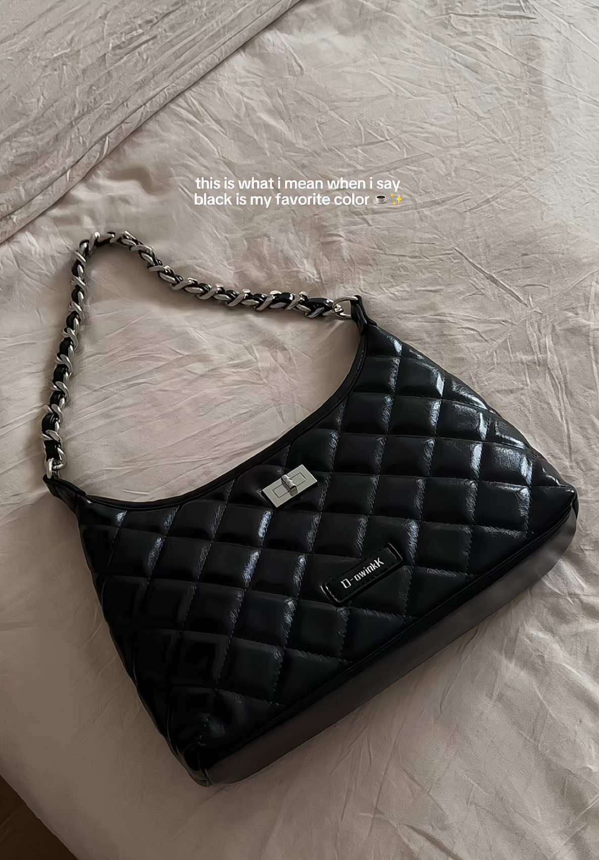 well i think, she’s not just a bag period. ☕️✨ #bag #slingbag #shoulderbag #blackbag 