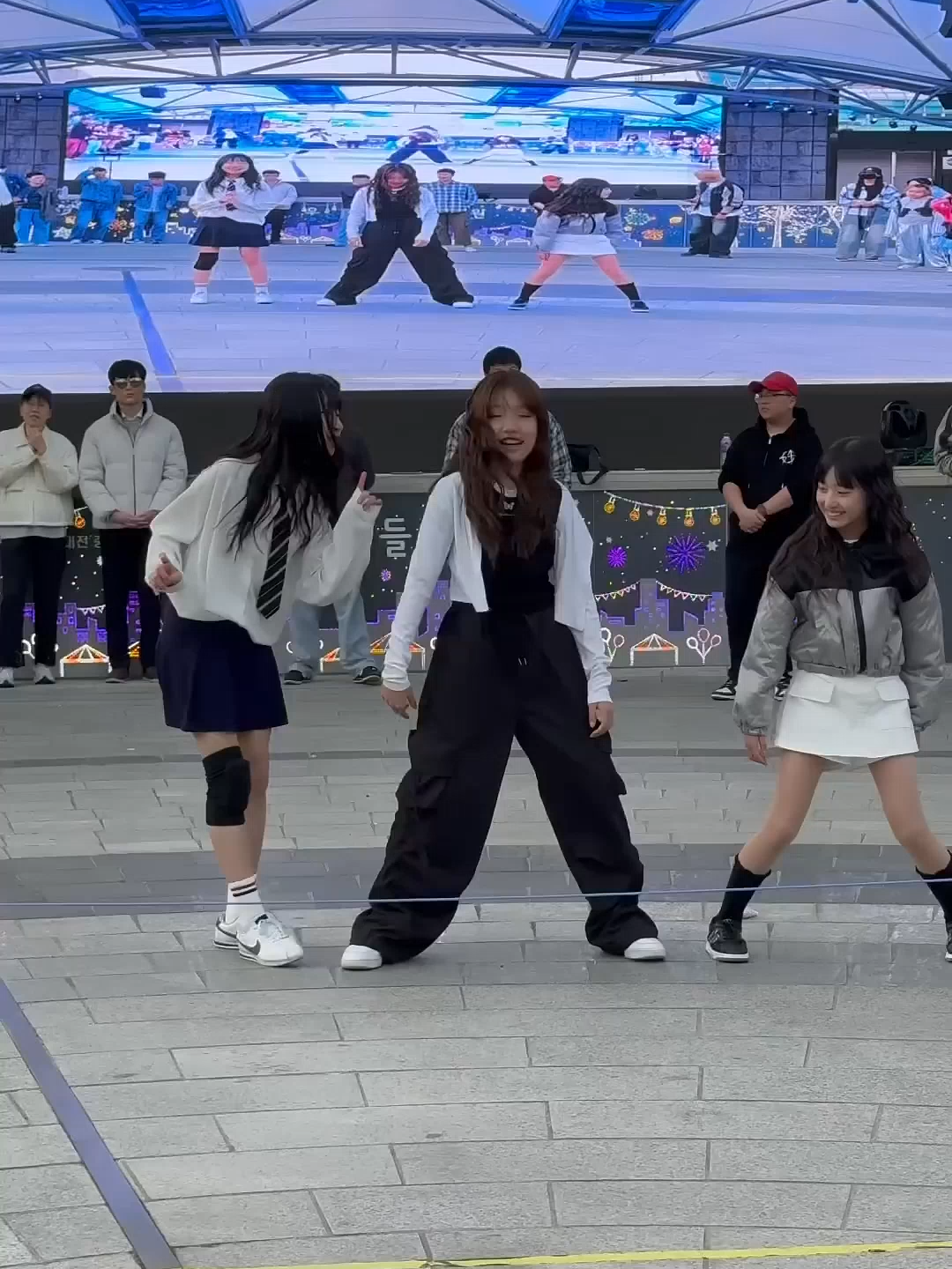 이거 가능_ #afstarz #춤추는곰돌의랜덤댄스 #춤추는곰돌 #이거가능 #dance #music #kpop #댄스 #shorts #challenge #dancechallenge