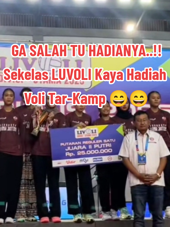 Sekelas LIVOLI Hadiahnya Ga Salah Itu..!!!!! Hadiah Kaya DIVISI Voli Tar-Kamp 😁😁😁😁 #MegawatiHangestri #manisabbsk #viralvideo #viraltiktok #fyppppppppppppppppppppppp 