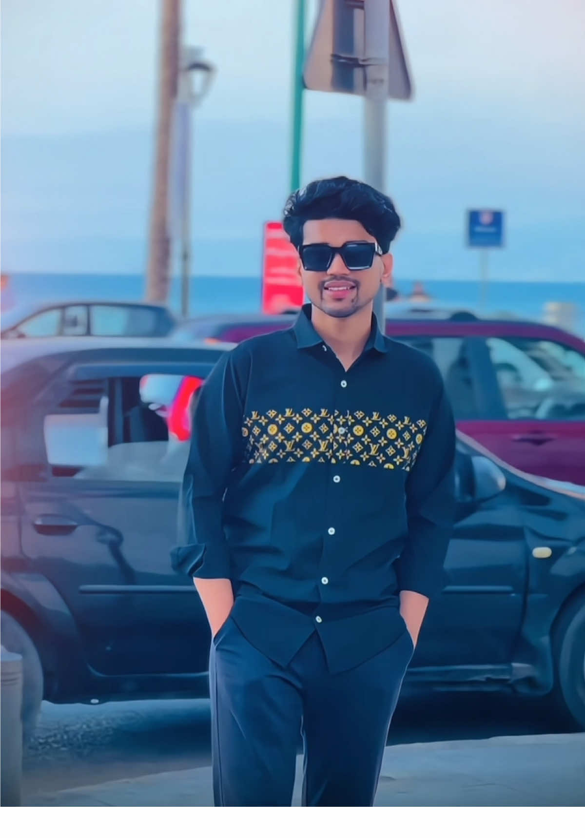 নেশা করলে টাকার নেশা করেন 💸🫡#foryou #foryoupage #tiktok #bdtiktokofficial #voice_of_hasan @TikTok @TikTok Bangladesh 