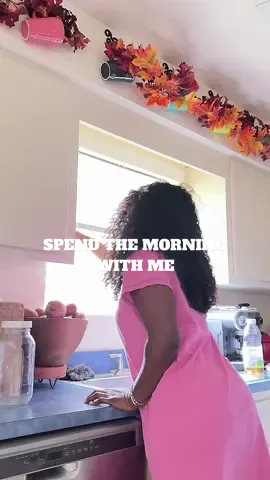 I’ve got 60 minutes before I clock in …  #spendthemorningwithme #workfromhomemom #wfhlife #workfromhome 