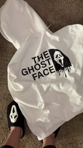 Getting spooky season ready 🖤
