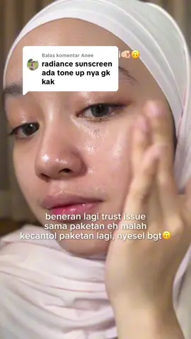 Membalas @Anee  testi pemakaian jglow Asli ya , ulala glowing pisan sistaaaa harga dikeranjang lagi murah bgttt 😍😍😍😍 #promoseruweekend #Jglow #rekomendasiskincare #Rekomendasi Sunscreen Natural 