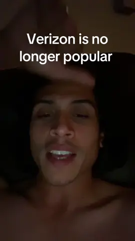 The Voyager had me in a  chokehold  #cellphone #verizon #sucks 