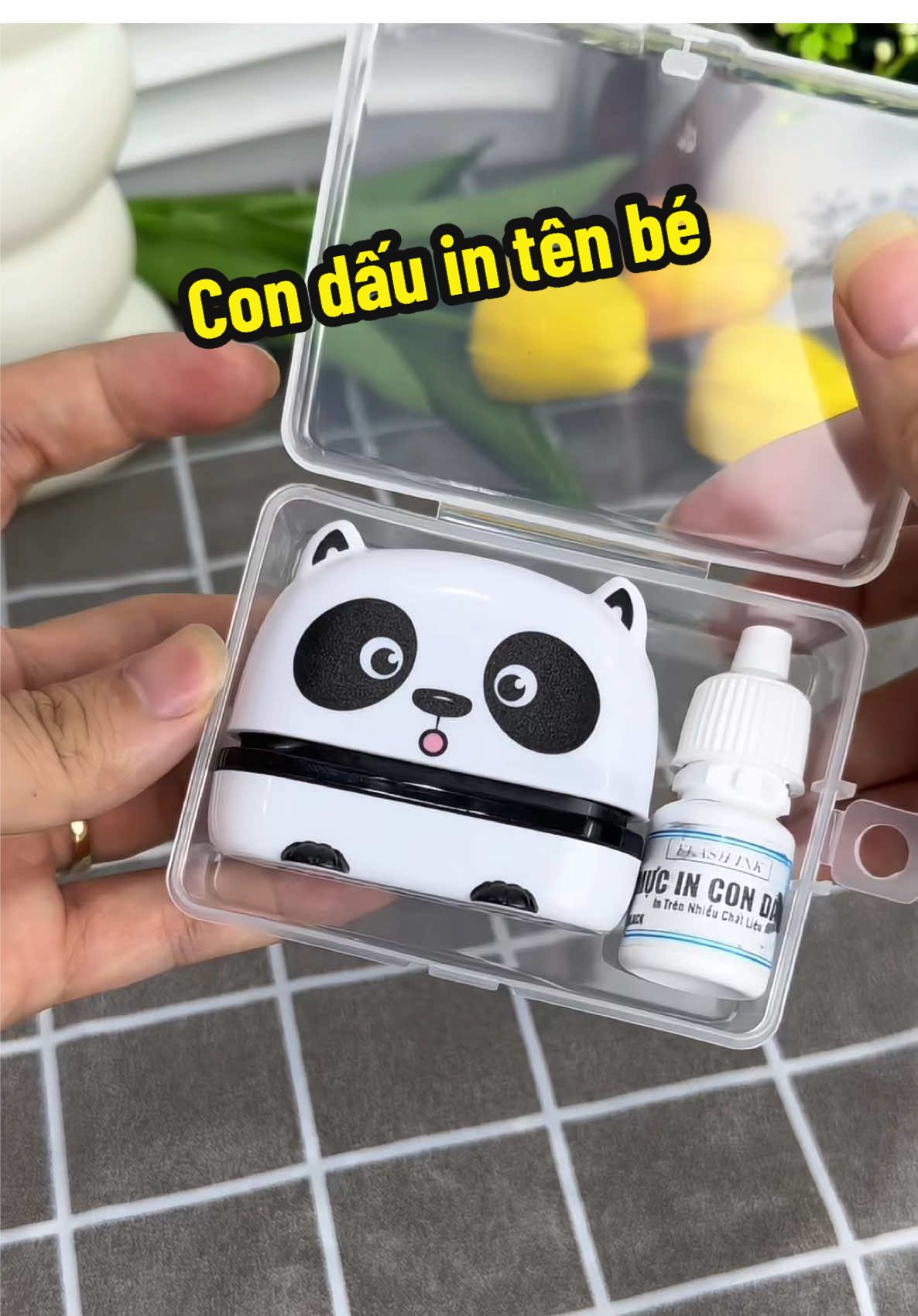 Con dấu in tên bé rất cần thiết khi con đi học ạ#condauintenbe #condauintenlenquanaochobe #condauintenchobe #reviewmevabe 