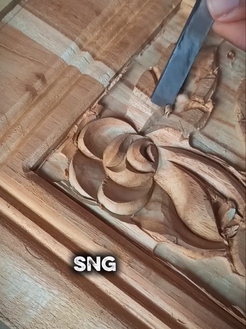 কাঠে খোদাই নকশা। Wooden work। #furniture #woodworking #wood #art #woodcving 