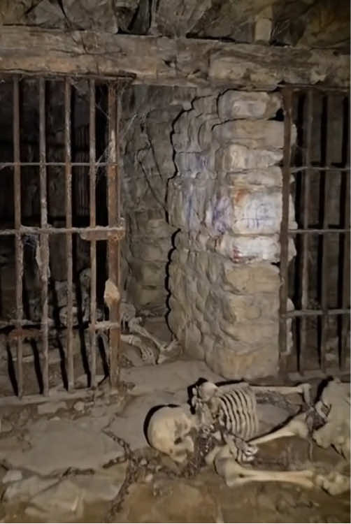 Lost Roman Prison Chambers Underground Revealed After Centuries #treasurehunt #treasure #treasurecoast #foryou #metaldetecting                       