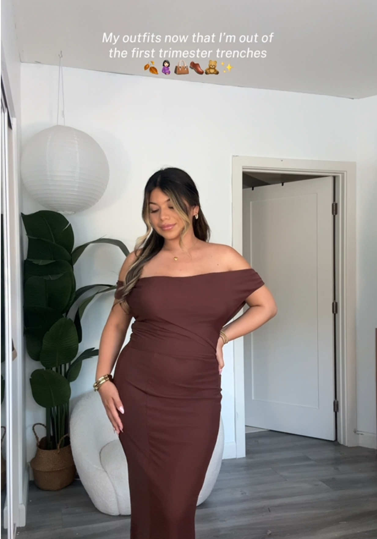 cute dresses for fall? yes please 🤎 @Lulus #lovelulus #lulusambassador #falldresses #pregnancyoutfit #17weekspregnant 