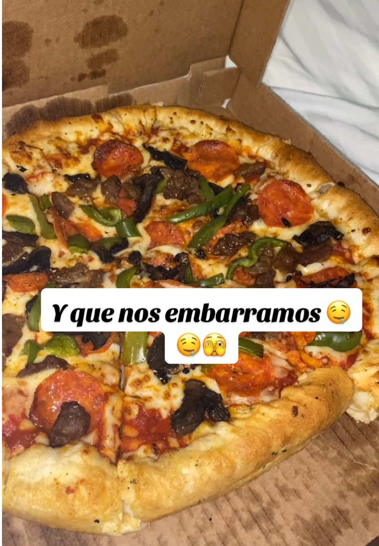 Con toda la huevina del mundo nos quedamos a comer en el hotel 💃🏽💃🏽💃🏽💃🏽 #creatorsearchinsights #juarez #eating #eatwithme #mexico🇲🇽 