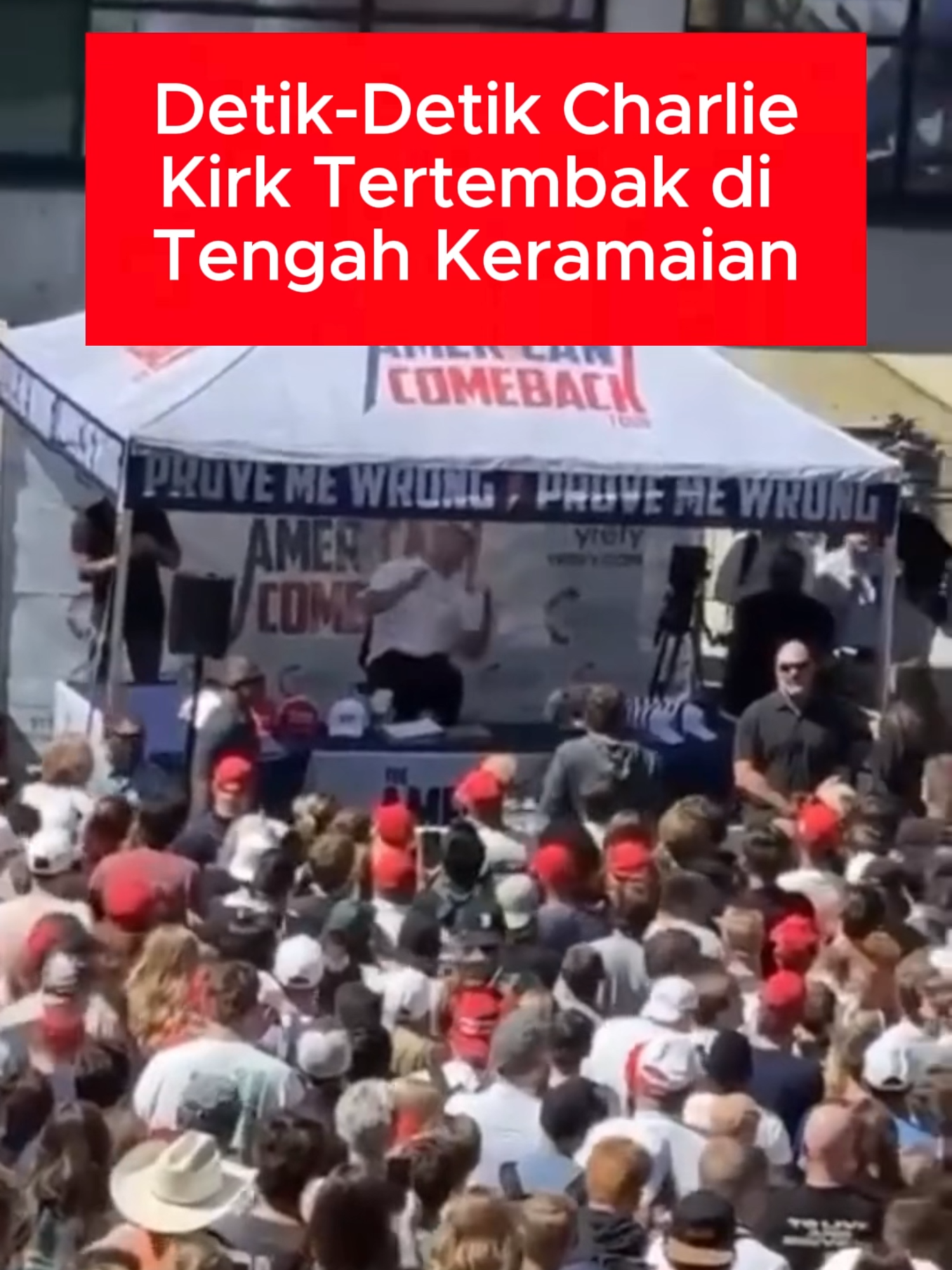 🚨 Dunia politik Amerika diguncang kabar mengejutkan! 😱 Charlie Kirk, aktivis konservatif sekaligus pendiri Turning Point USA, dikabarkan tertembak saat menghadiri sebuah acara di Utah. Video ini memperlihatkan suasana panik di lokasi kejadian 💔. Kebenaran informasi masih diperdebatkan, tapi kejadian ini langsung viral dan jadi sorotan dunia 🌎. #CharlieKirk #BreakingNews  #ViralNews #Tragedi