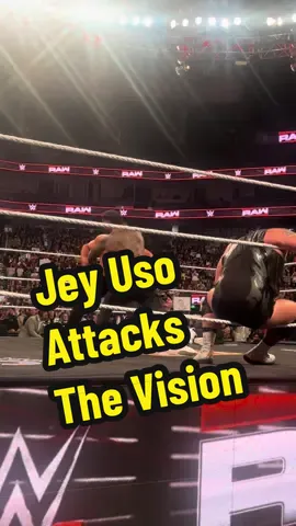 #jeyuso came out to help his brother #jimmyuso when the Vision’s #bronbreakker and Bronson Reed attacked him. Well - Jey was then speared by Breakker 😬 #WWE #theusos 