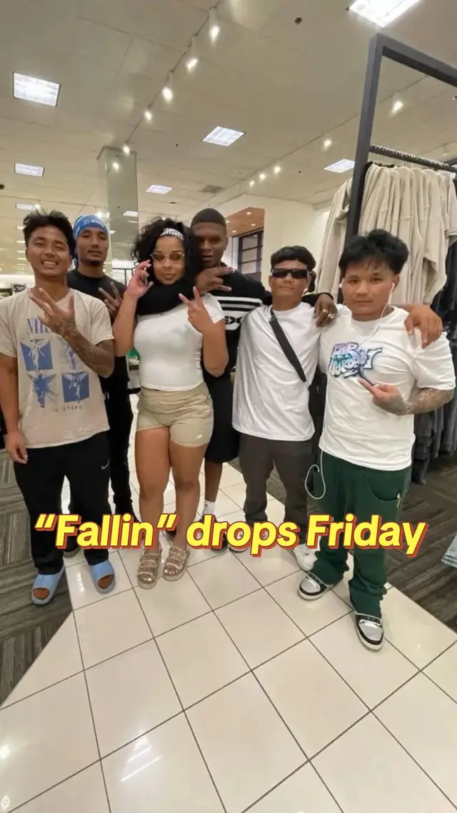 Fallin ft HoodTrophy Bino #chrisean #knyaw #knyaw❤️🤍💙 #knyawtiktok #karenrapper 