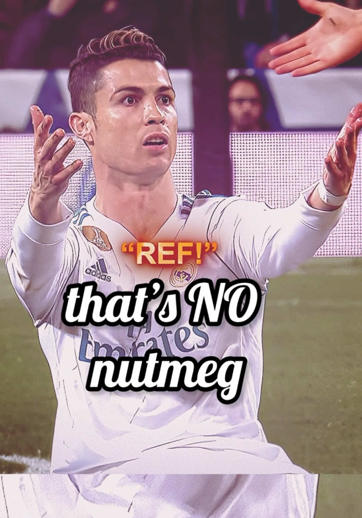 Messi nutmeg Ronaldo