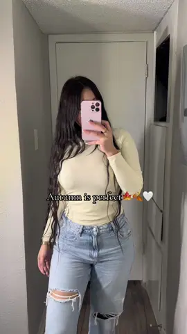 Ropa que amo usar en otoño 🍂🧥  Es suave, elástica y horma tu cuerpo.  #oqqfashion #oqqbodysuits #oqqsports #fyp #paratii 