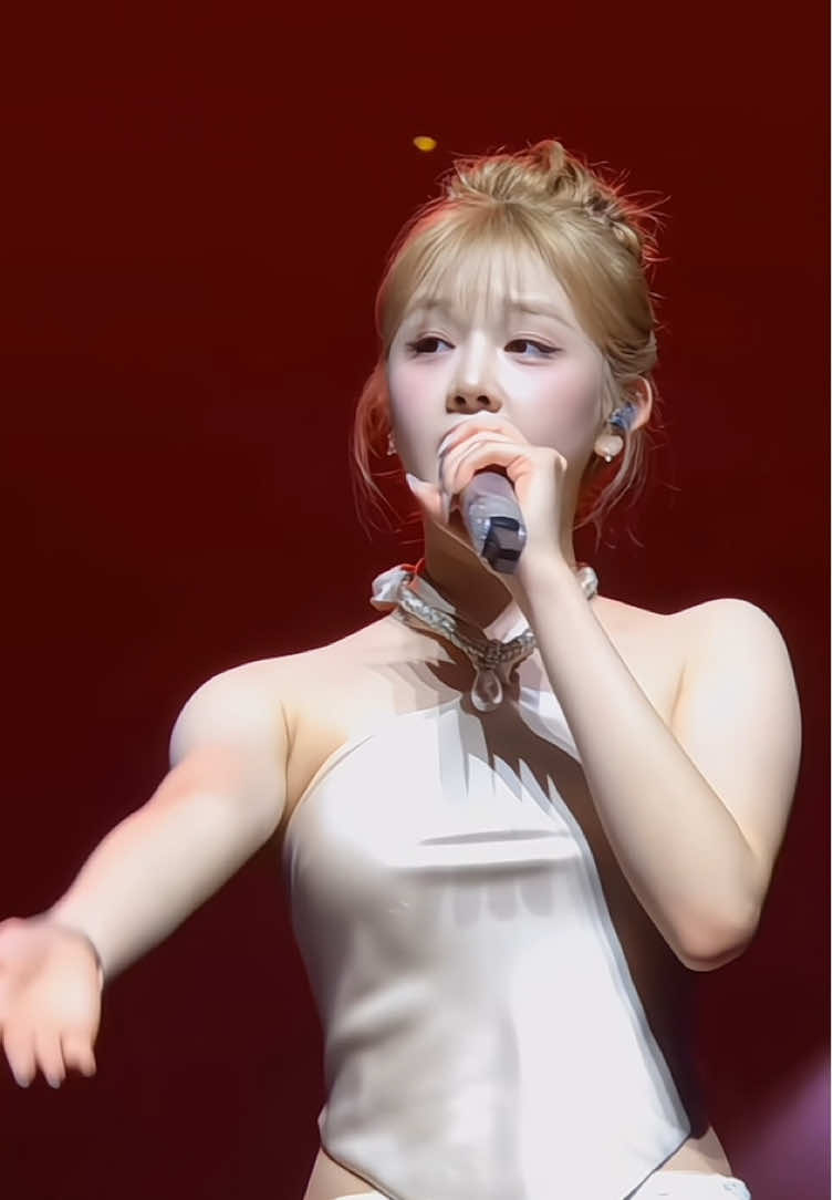princess is here!! #pharita #pharitachaikong #babymonster #베이비몬스터 #fyp hellomonster in oakland 