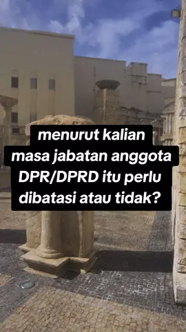 Indonesia sebagai Negara Hukum memiliki sistem pemilu dan praktik bernegara yang unik seperti misalnya menterinya Ketua Umum Parpol sedangkan anggota DPR itu anggota parpol. Keunikan ini berlaku juga di daerah dan ini dipandang bukan isu hukum tapi jelas masalah etika. Etika dimaksud adalah konflik kepentingan.  Anggota Legislatif dalam sistem hukum tata negara Indonesia seharusnya menjadi pengawas atas pelaksanaan program bebas dari KKN karena KKN sulit menciptakan kesejahteraan rakyat yang adil dan merata.  Menurut kamu apalagi pembatasan atau aturan yang perlu ditambahkan soal anggota DPR/DPRD?  #dpr #caleg #pemilu #lawyers #indonesia 