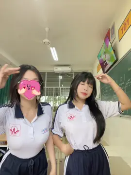 yz @Khả Hân 
