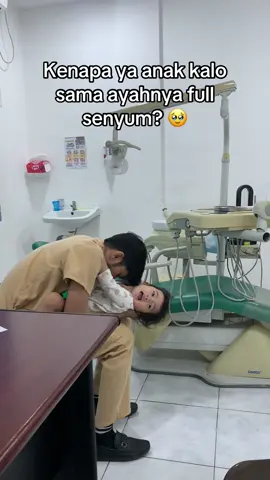 Semoga cinta mu dipenuhi terus dari kami berdua ya nak #fyp #ayah #ayahhebat 
