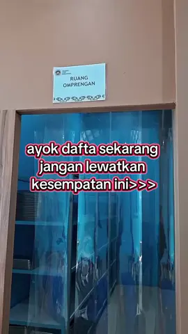 untuk kamu yang masih nganggur mending daftar sekarang, untuk pendaftaran silahkan klik link yang ada di bio!!! #gizi #loker #makansianggratis #lowongankerja #loker2025 