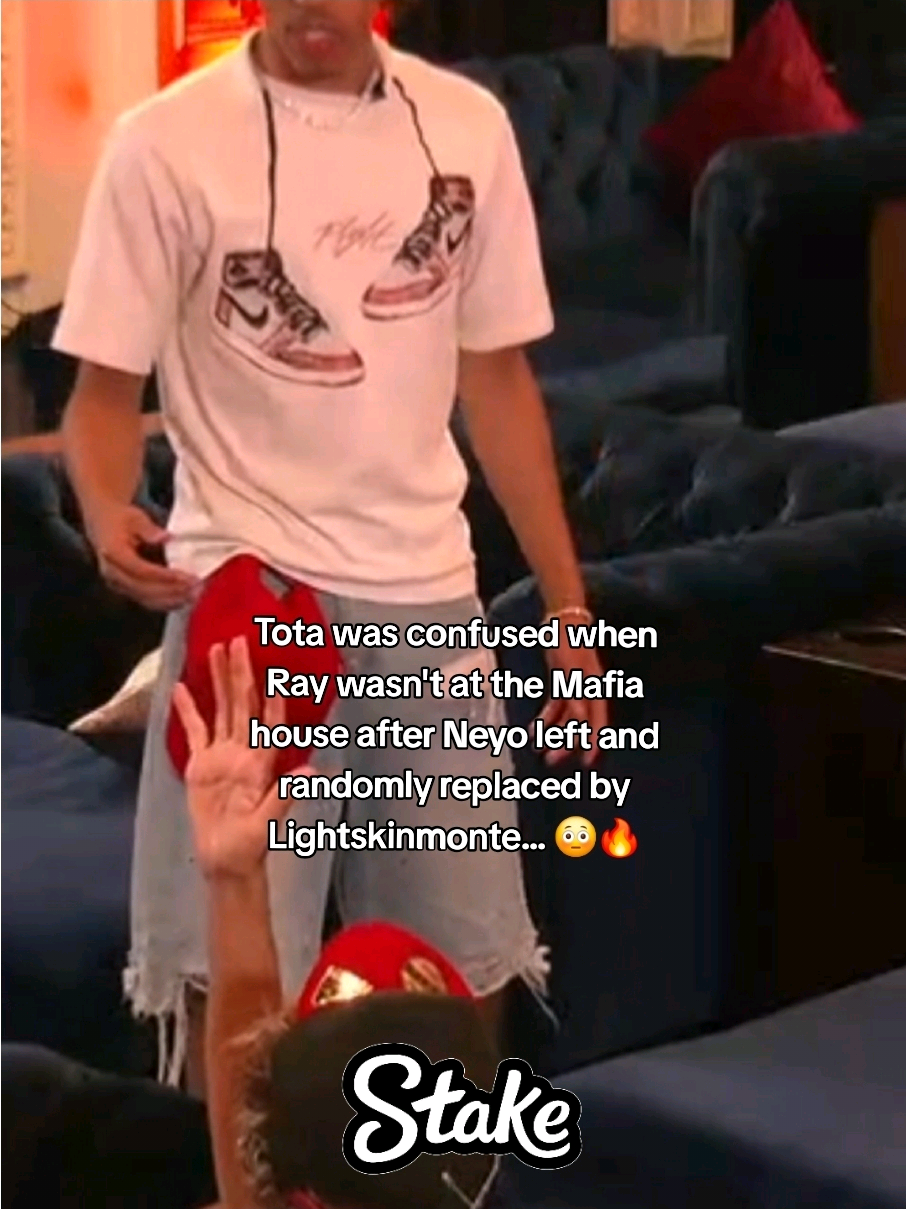 Tota was confused when Ray wasn't at the Mafia house after Neyo left and  randomly replaced by Lightskinmonte... 😳🔥 #kaicenat #markusking #tota #fyp #rayasianboy 