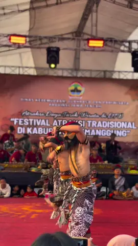 Preman pensiun nya @ANUROGO MUDHO TAMBAKSARI 🔥#temanggungnyeni #temanggung24jam #temanggunghits #kesenianjawa #waroktemanggung 