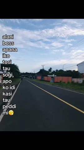 to pada lari salamae🏃🏼‍♀️😂 #fyppppp #katakata #boss #promoseruweekend #fyp #foryoupageeee #tausogi #na #taupeddi #mundur #wir 