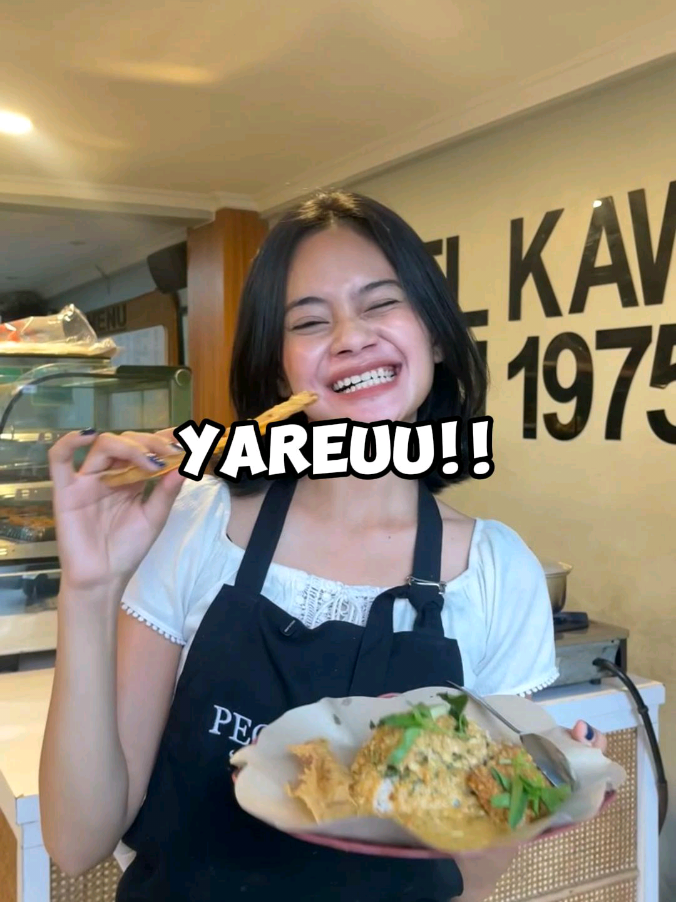 Yareu dulu baru makan 🍕 #pecelkawi1975 #pecelkawimalang #kulinerviral #kulinertiktok #malangfoodies 