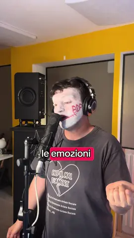 VORREI ESSERE disco EMOZIONI RELAZIONI COMPLICATE ( ELG Emanuele Artista Sociale) . In questa canzone ascoltiamo tutte le nostre emozioni per ritrovare noi stessi per sfogarci , per sentirci bene è molto importante soprattutto per chi soffre di bdp . ❤️‍🩹🫂🗣️ #elgemanueleartistasociale #musicoterapia #musicasociale #disturboborderline #emozionirelazionicomplicatealbum 