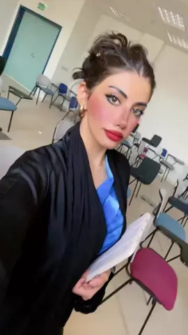 #مستجده_ماتدري_وين_الله_قاطها 