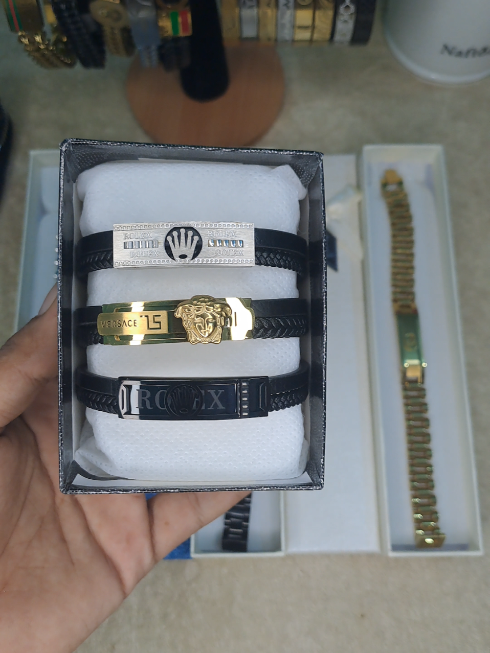 মেনশন করুন আপনার সুন্দরী বান্ধবীকে #sk_outfitx #trending #bracelet #fyp #foryoupage @TikTok Bangladesh 