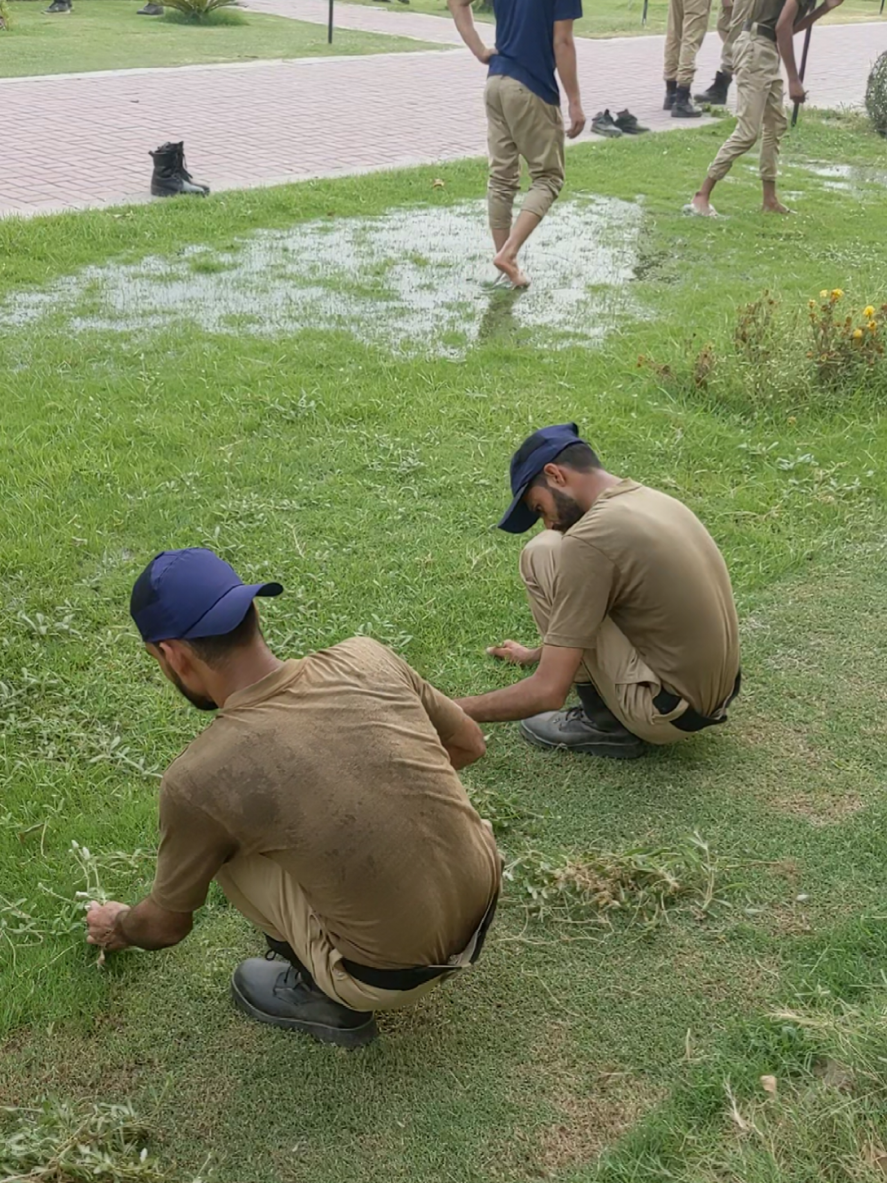 #foryou #fyp #fypシ゚ #punjabpolice #funny #video  #punjabpolicezindabad🇵🇰 #funnyvideos #funtime #viralvideo #trending #tiktok #video  #trainingchallenge #training #fun #friendshipgoals #rmp #farooqabad #policeman #Lifestyle #trainingchallenge #hardship #videoviral #dontletthisflop #dontlaughchallenge #foryoupage #toptrending 