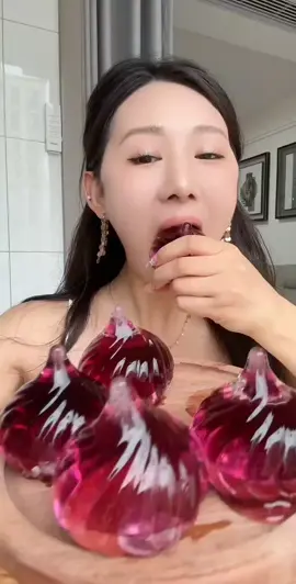#watermukbang #mukbangvideo #iceeatingasmr #viral #fyp 
