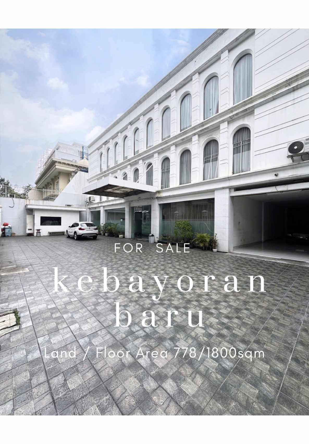 FOR SALE Mini building in Kebayoran Baru, Jakarta Selatan - Land/Floor Area 778/1800sqm, 3 floors & rooftop, facing North, 10 office space, 4 meeting rooms, 20 carpark - 60,000,000,000,- IDR negotiable - Close to Senayan, Sudirman, and Blok M, Walking distance to RSPP, CSW Bus Stop, and ASEAN MRT Station MELY - 087878507810