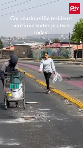 Coronationville residents continue water protests today. #westbury #coronationville #waterprotest 